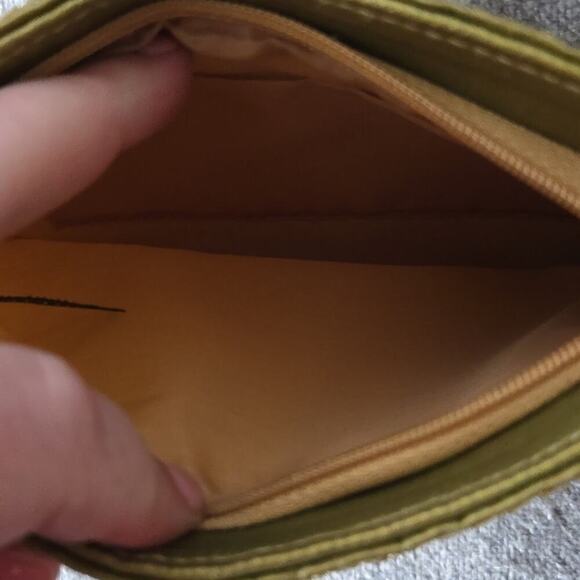 Gold Mesh Shoulder Purse‎ - Picture 5 of 5